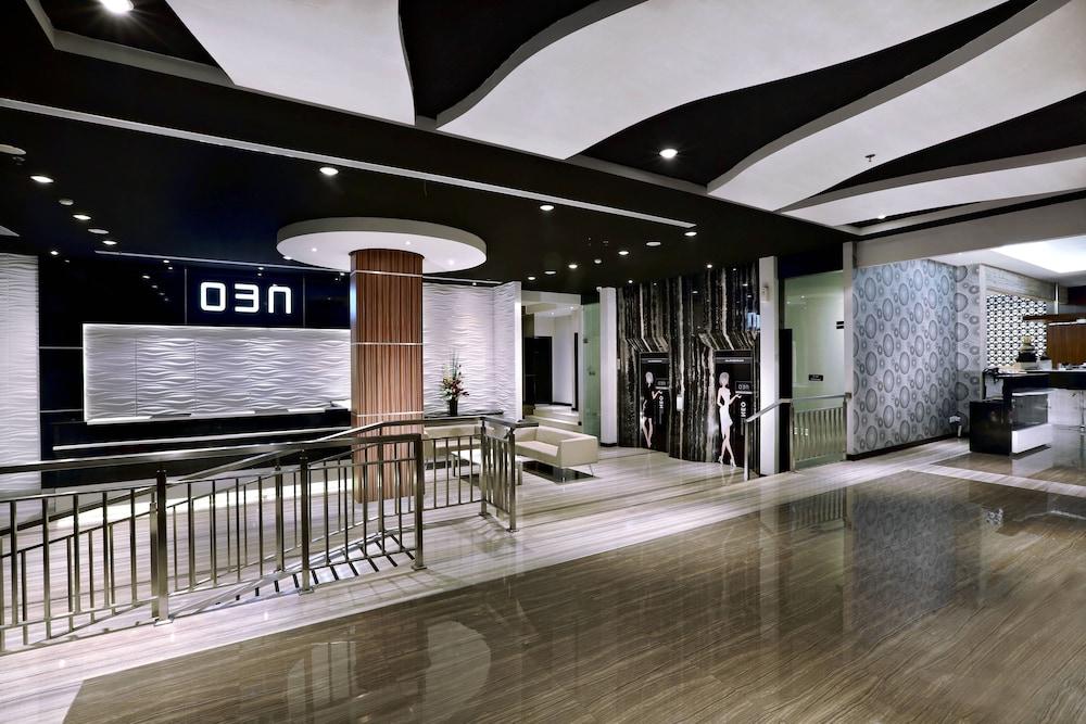Neo Dipatiukur Bandung By Aston Hotel Exterior foto