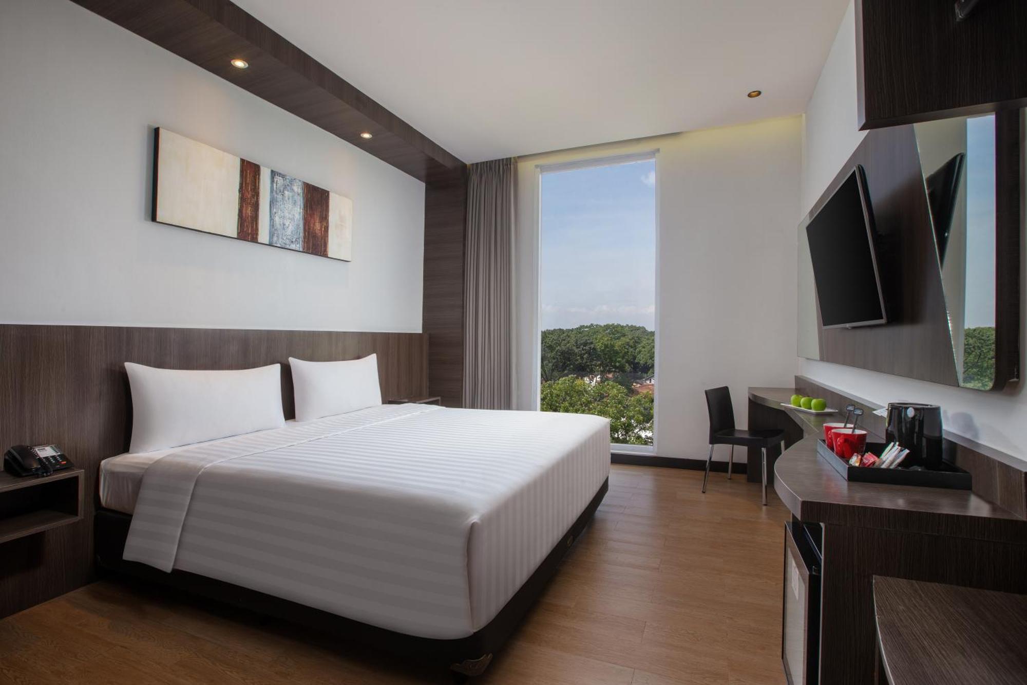 Neo Dipatiukur Bandung By Aston Hotel Exterior foto